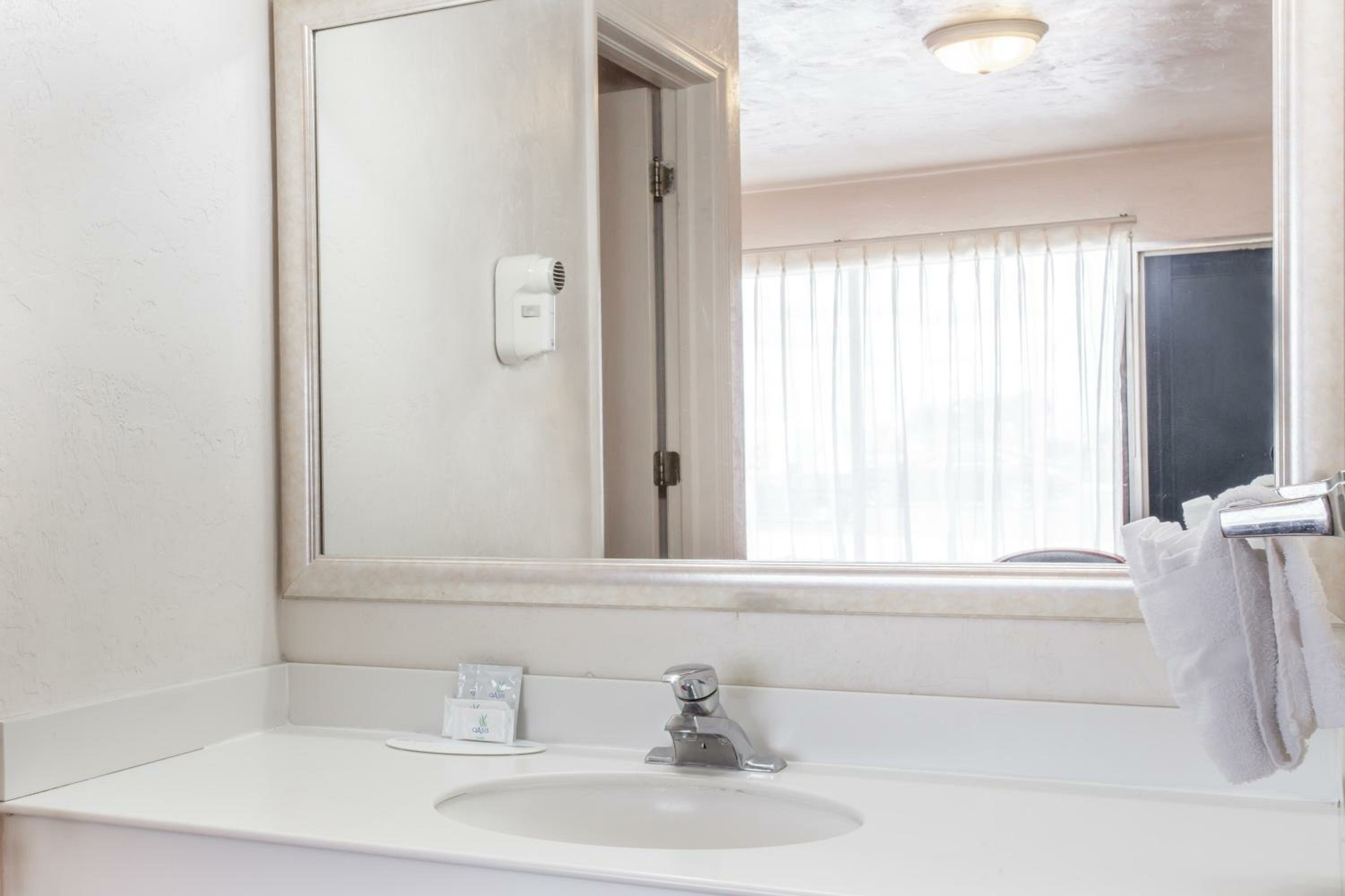 Фото Knights Inn Arcadia