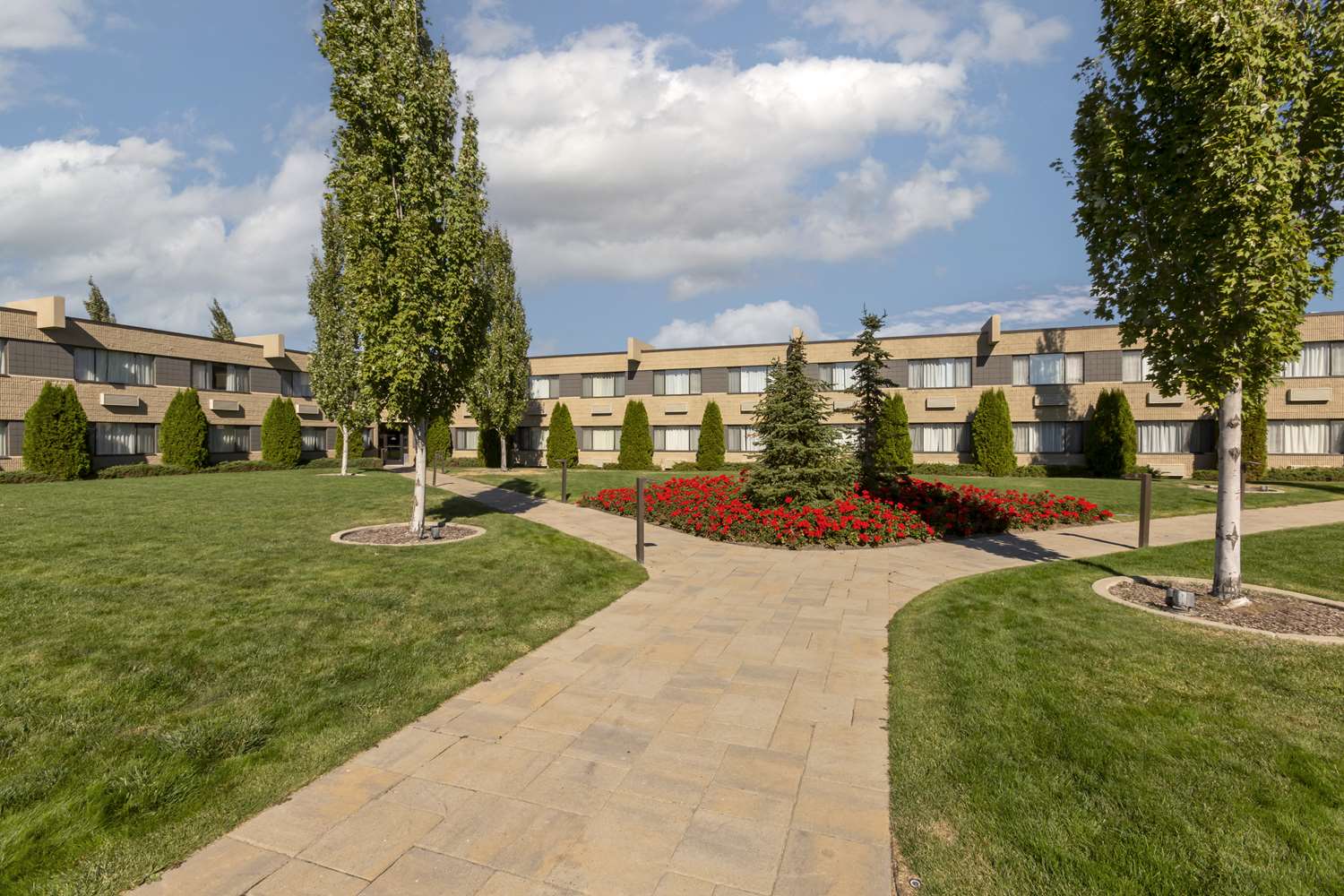 Фото Best Western Plus University Inn