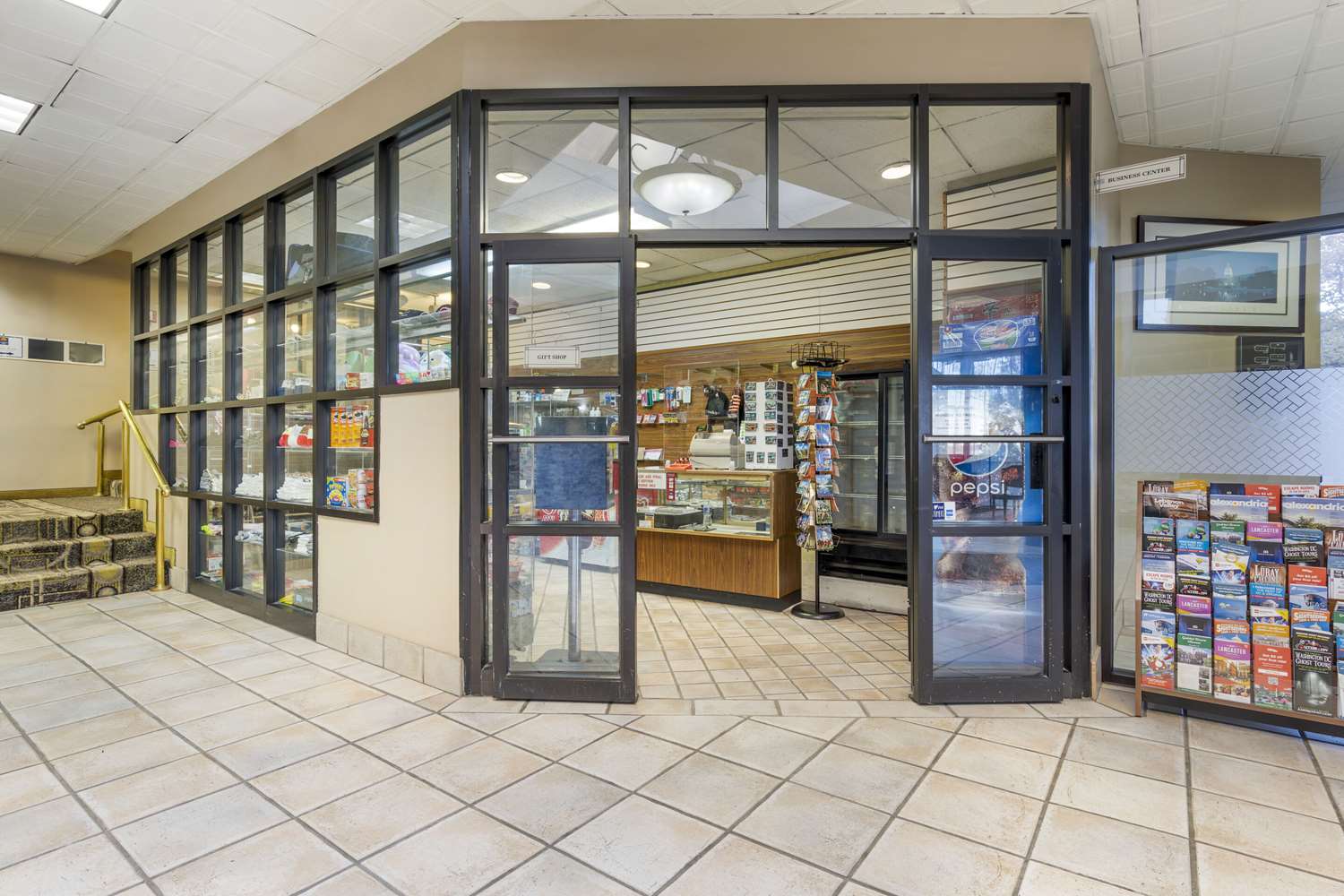 Фото Comfort Inn University Center