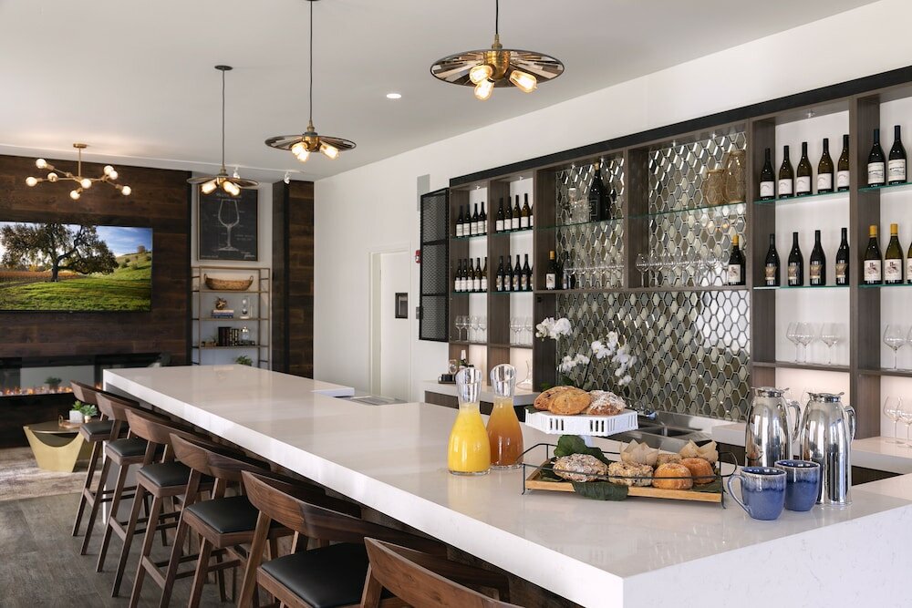 Фото Wine Stone Inn