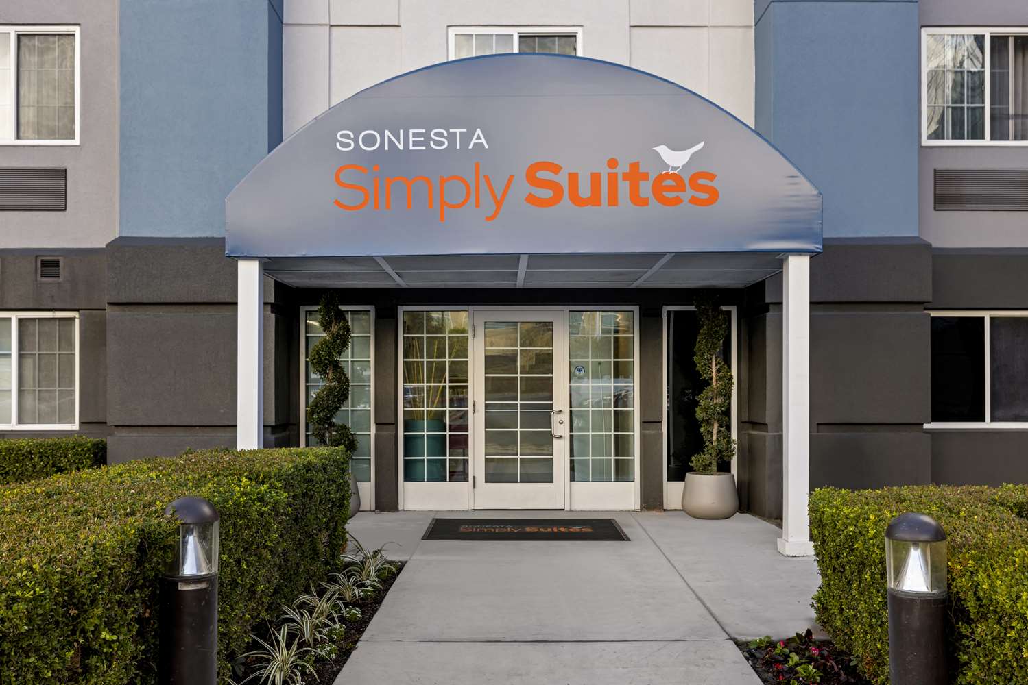 Фото Sonesta Simply Suites Irvine East Foothill