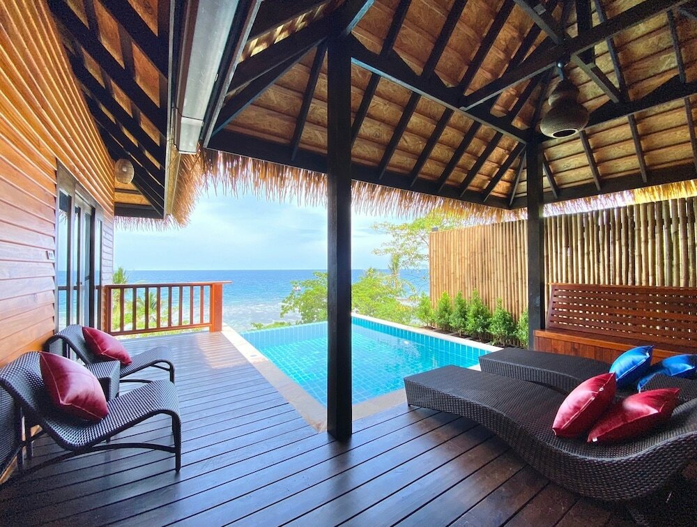 Фото Taatoh Resort & Freedom Beach Resort