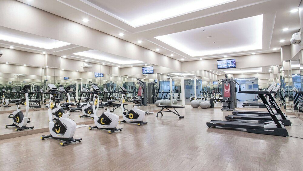 Фото Golden Tulip Essential Makassar