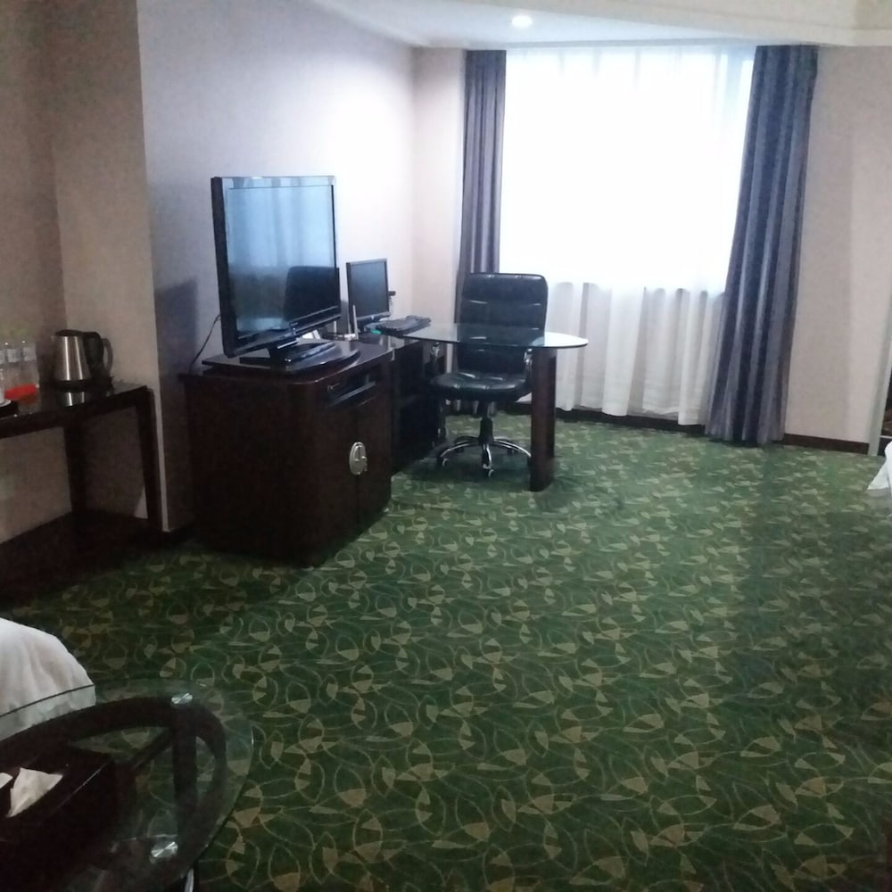 Фото Dushanzi Hotel 