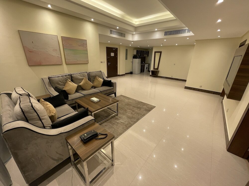 Фото Dyafa 6 - Hotel Apartment