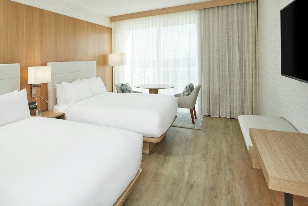 Фото Ac Hotel by Marriott Fort Lauderdale Beach