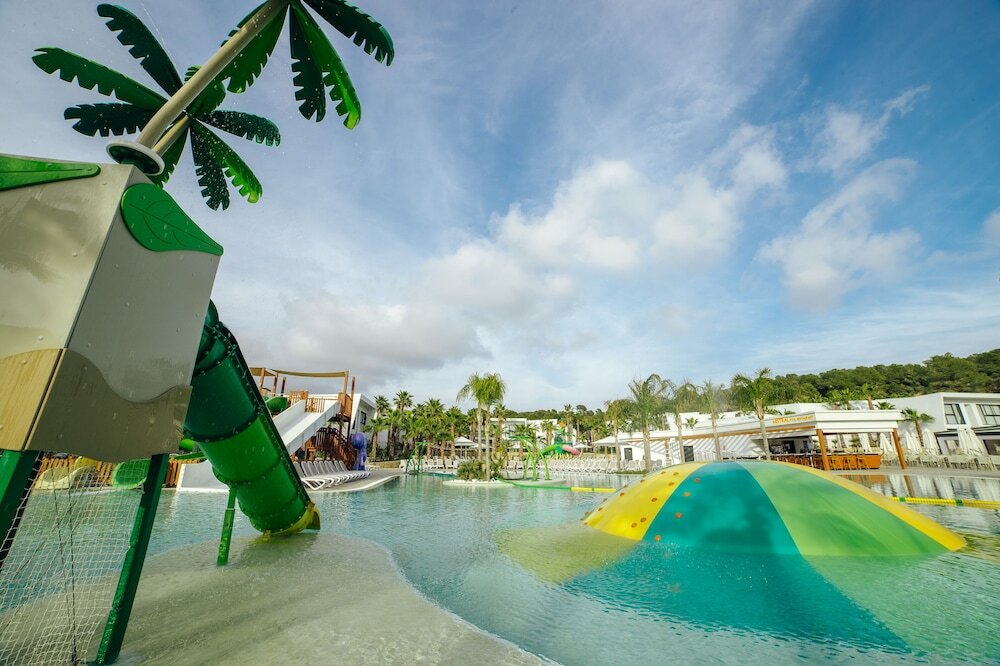 Фото Alannia Salou Resort