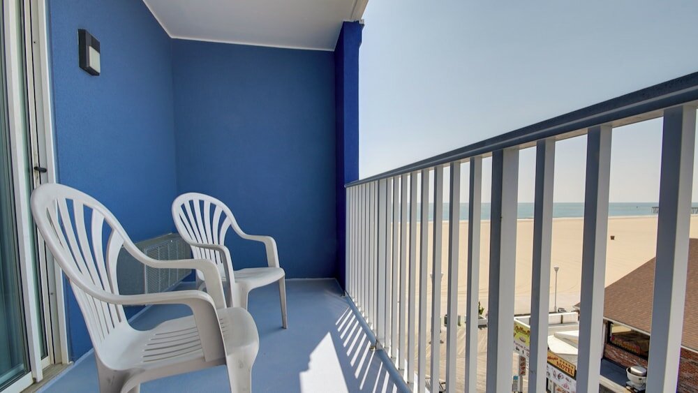 Фото Ocean 1 Hotel and Suites