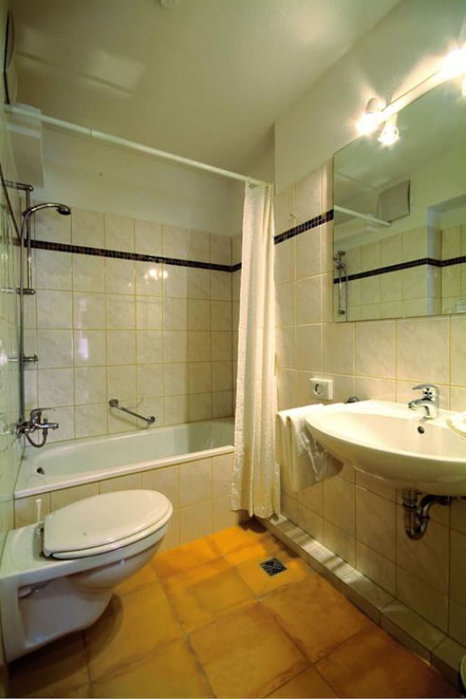 Фото Traveller Hotel Lübeck