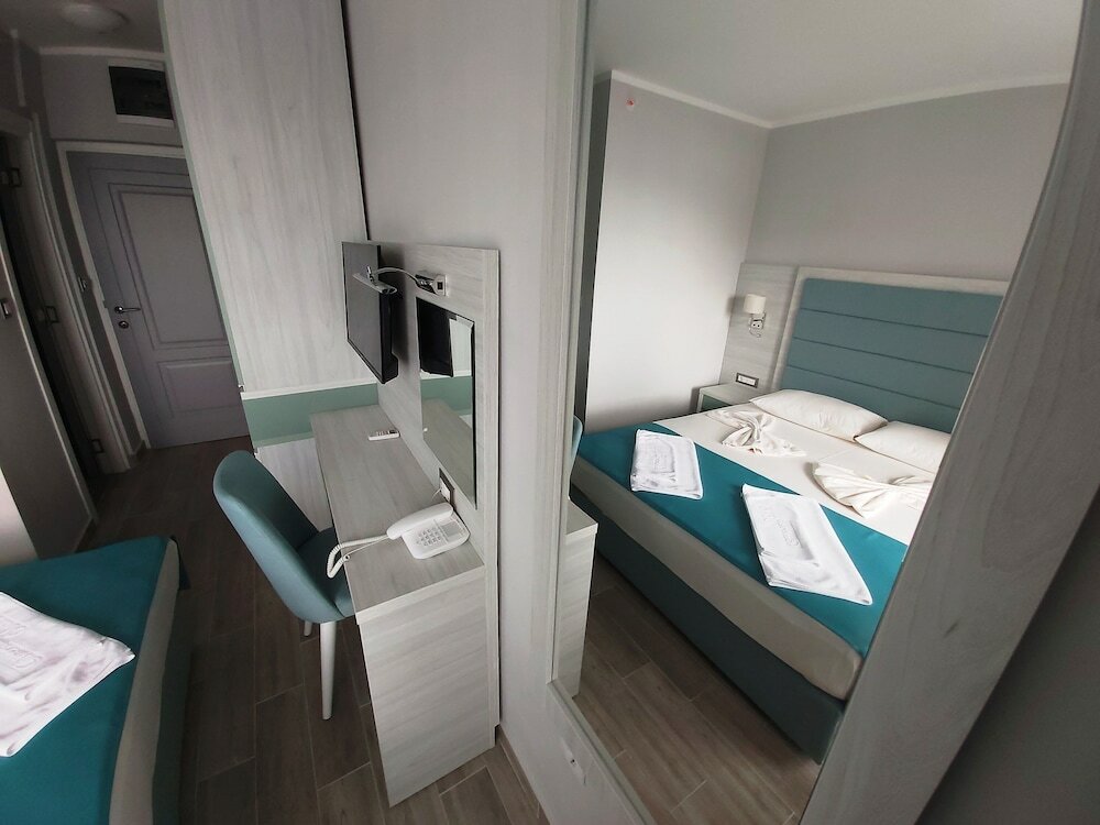 Фото Pearl Beach Hotel