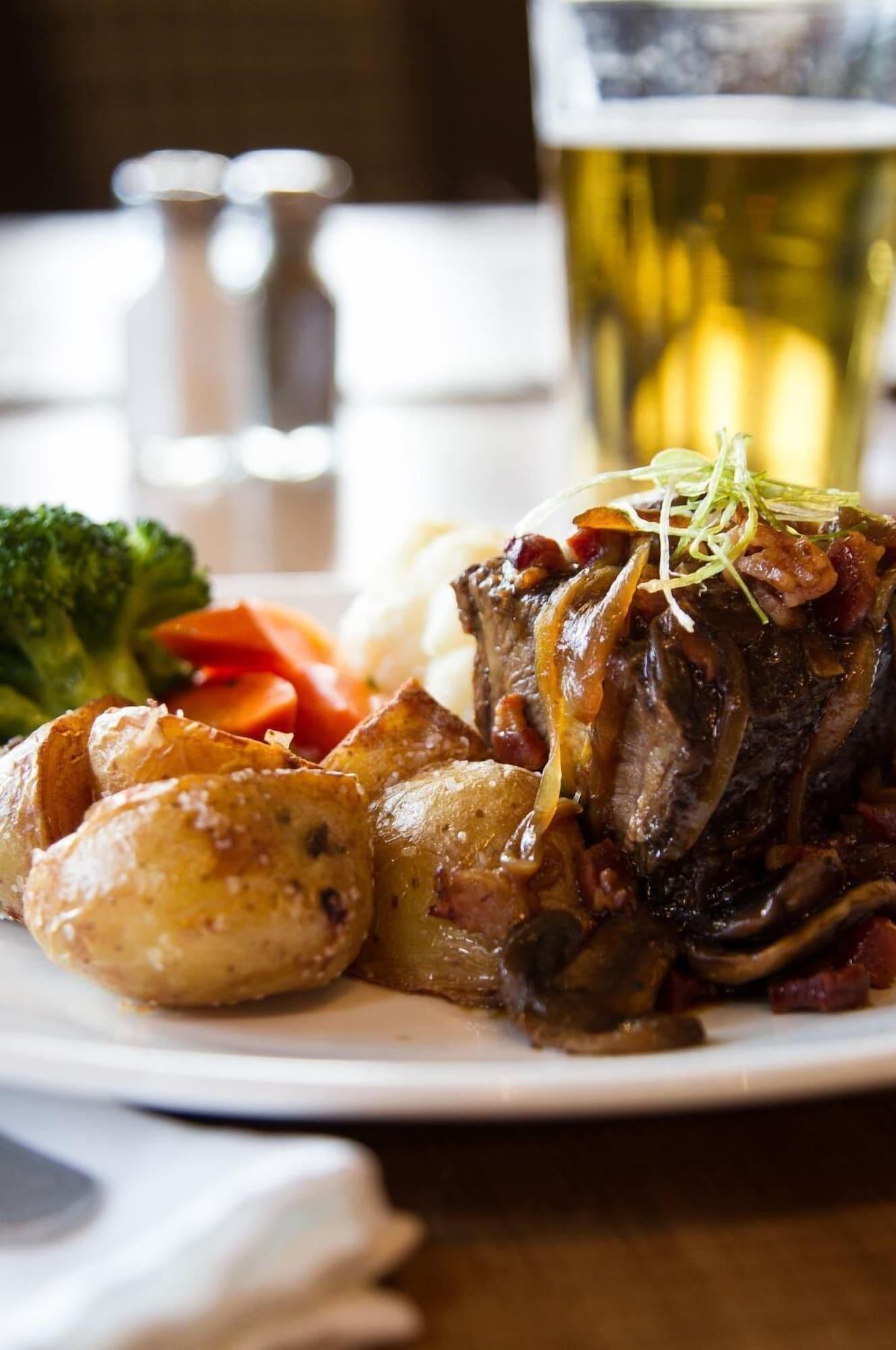 Фото The Lodge at Arrow Lakes