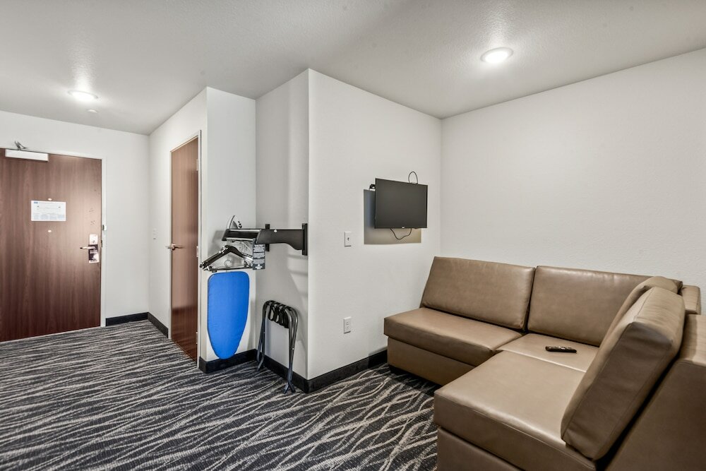 Фото Cobblestone Hotel & Suites - Cullman