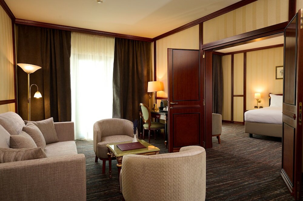 Фото Grand Hotel Bucharest