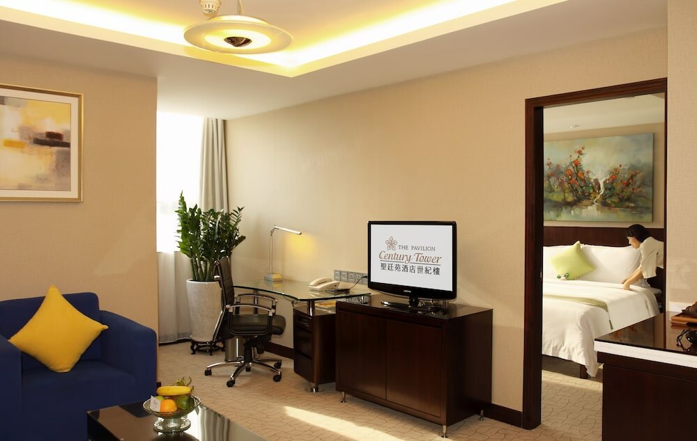 Фото The Pavilion Hotel