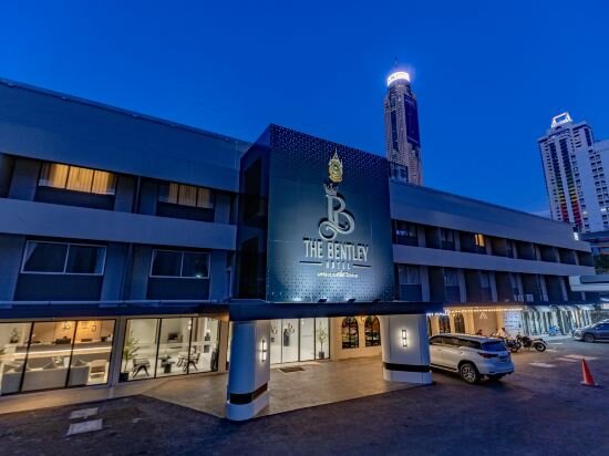 Hotel The Period Pratunam, Bangkok, photo