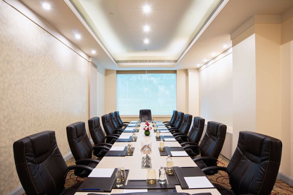 Фото Radisson Blu Bengaluru Outer Ring Road