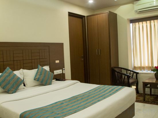 Фото The Majestic Manor