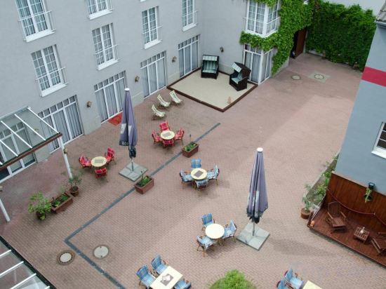 Фото Mercure Hotel Plaza Magdeburg