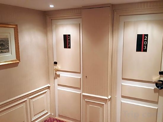 Фото Saint Cyr Etoile