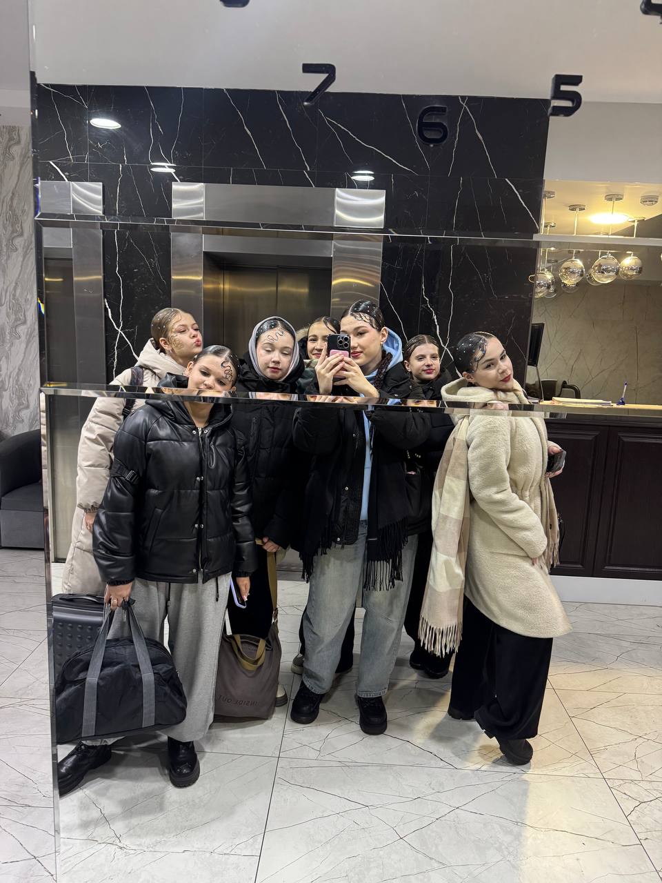 Фото Аквилон