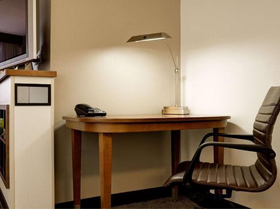 Фото Hyatt Place Chantilly Dulles Airport-South