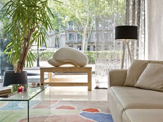 Фото Grupotel Gran Vía 678