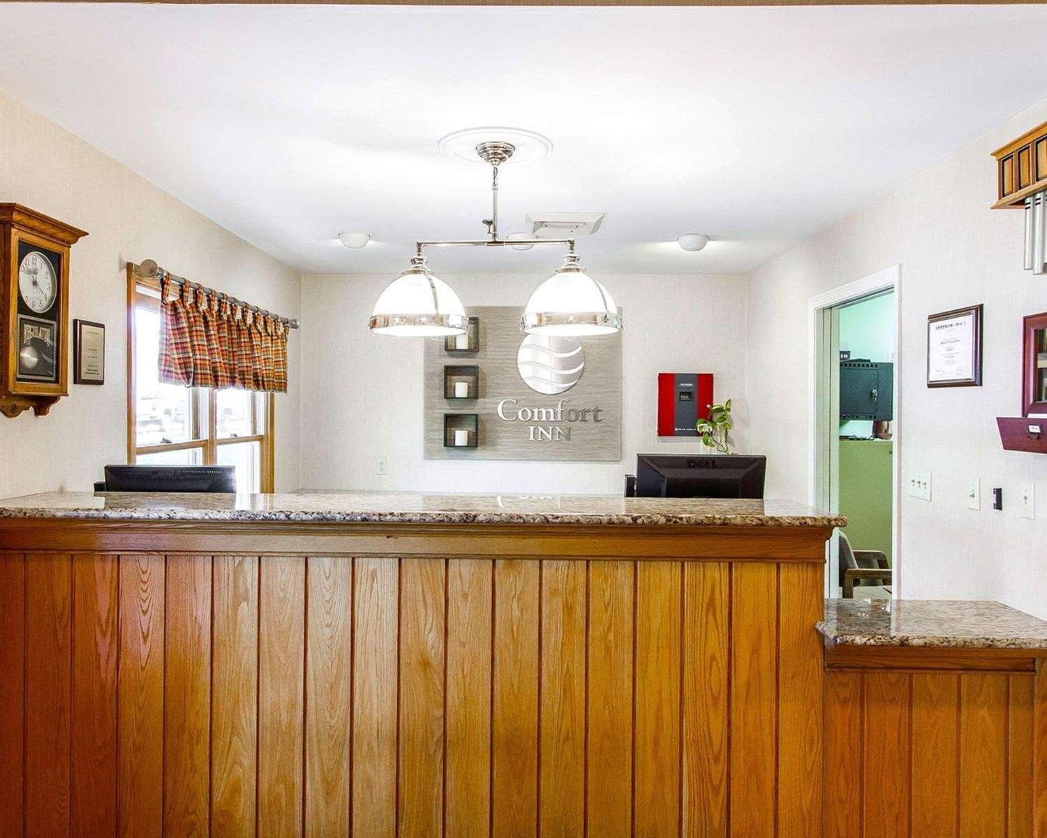 Фото Comfort Inn Brunswick