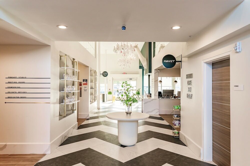 Фото Kompose Boutique Hotel