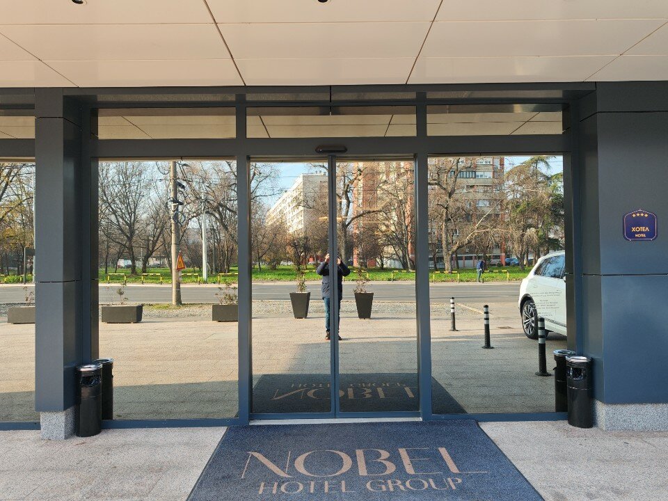 Фото Nobel West