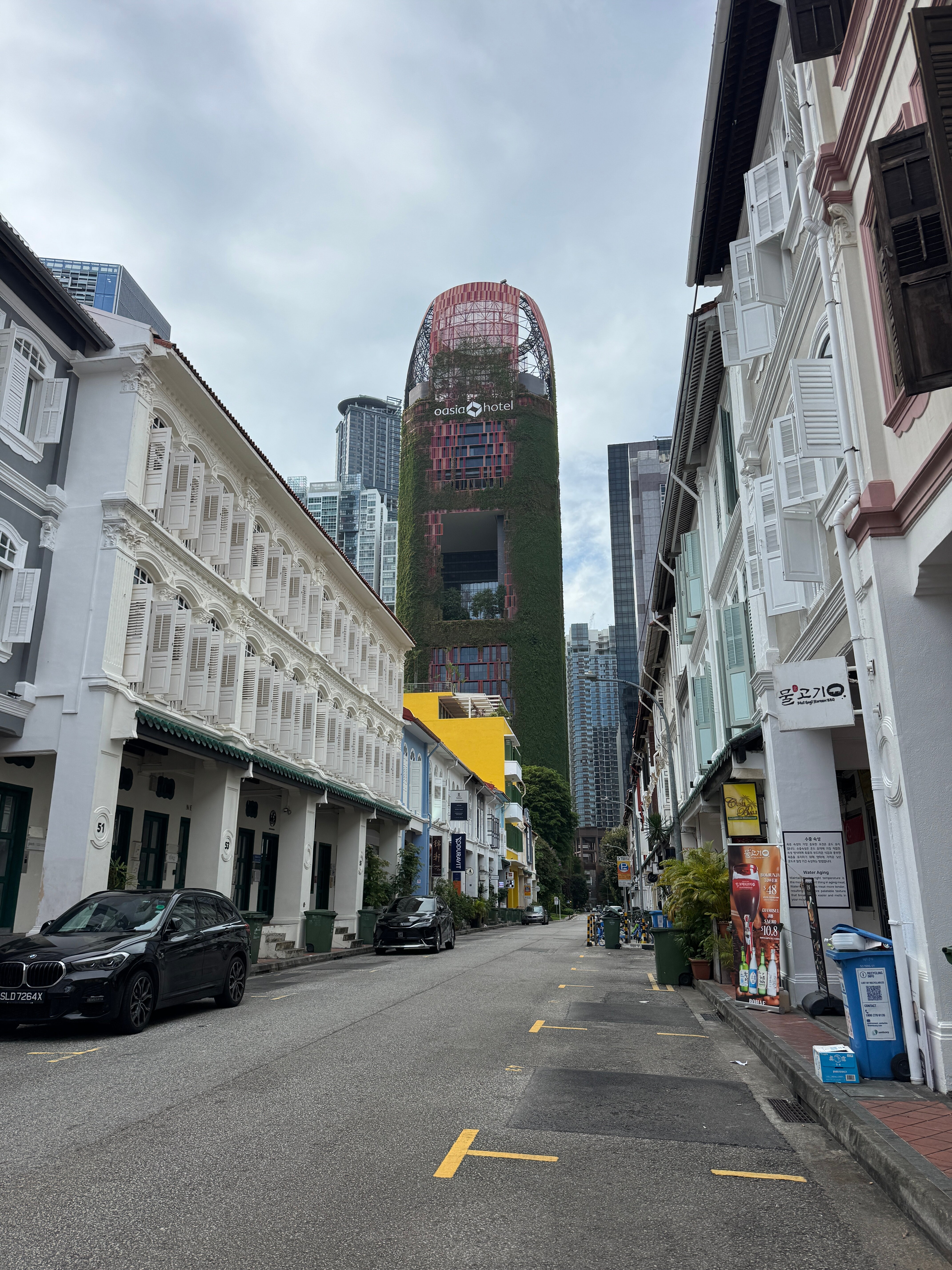 Фото Oasia Hotel Downtown Singapore