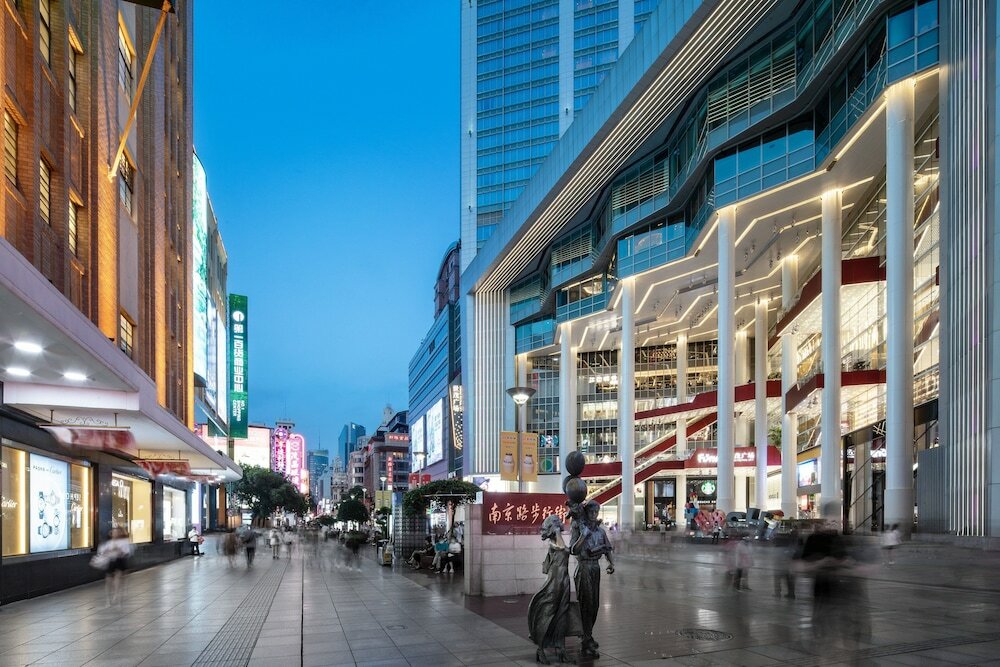 Фото Crowne Plaza Shanghai Nanjing Road