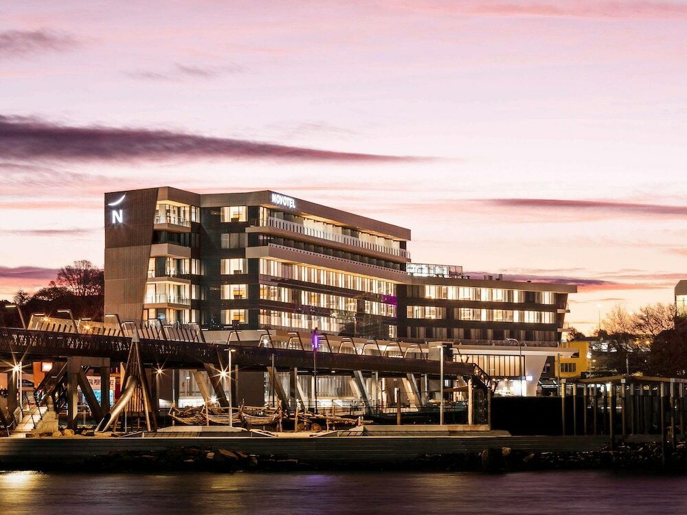 Фото Novotel Devonport