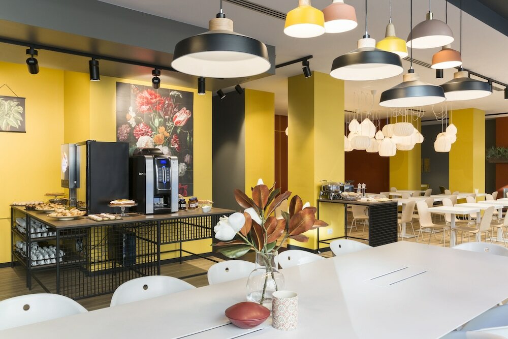 Фото B&b Hotel Milano Central Station