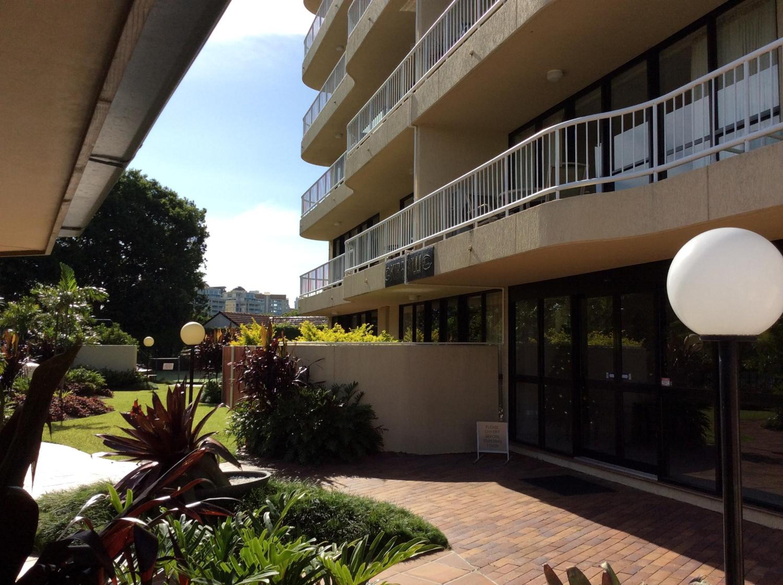 Фото Kirribilli Riverfront Apartments