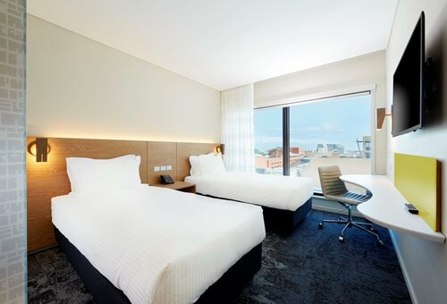 Гостиница Holiday Inn Express Adelaide City Centre, an Ihg Hotel в Аделаиде