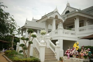 Гостиница Nirvanan House в Нане