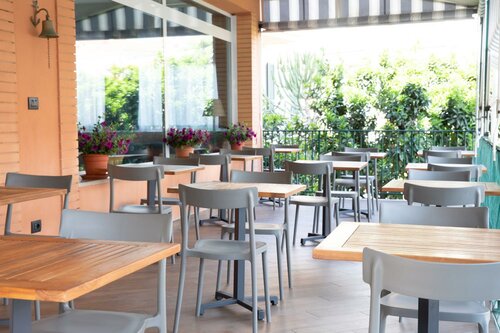 Гостиница Hotel Ariston в Империи