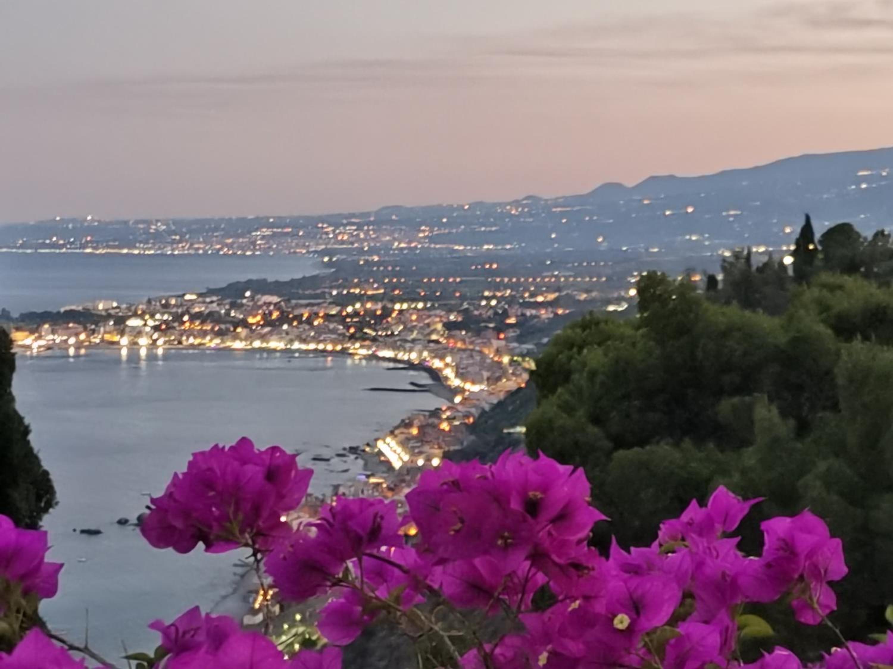 Фото Cartolina Apartment