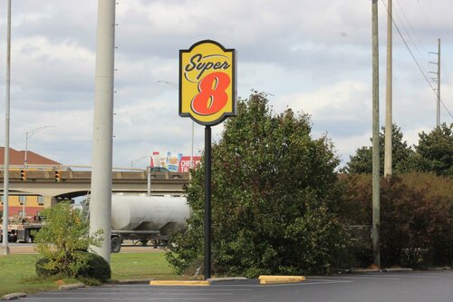Гостиница Super 8 by Wyndham Tuscaloosa в Тускалусе