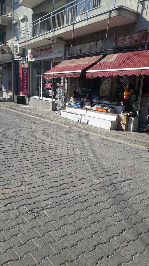 Shoe store Esra Shoe, Izmir, photo