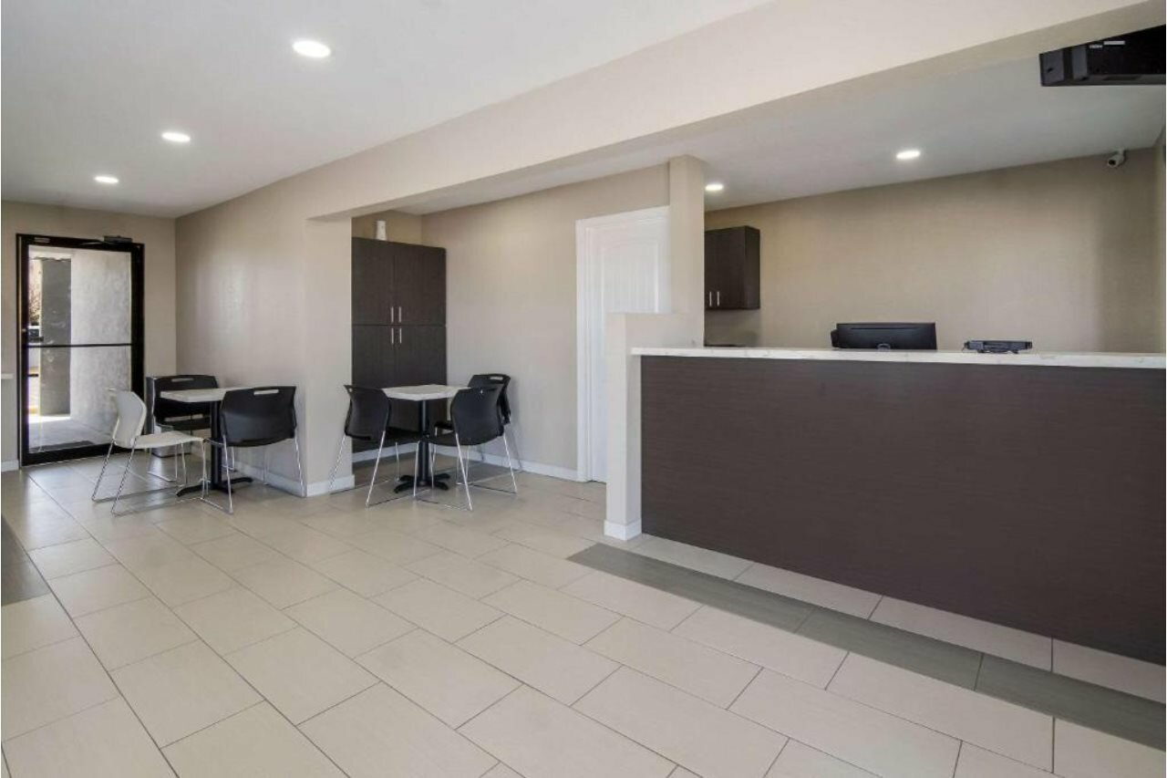 Фото Econo Lodge Waco North I-35