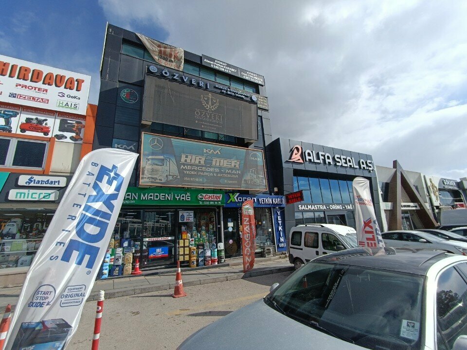 Trucks Kir Mer Man Mercedes, Ankara, photo