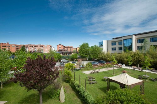 Внешний вид отеля Hotel Langhe в Альбе, фото 4