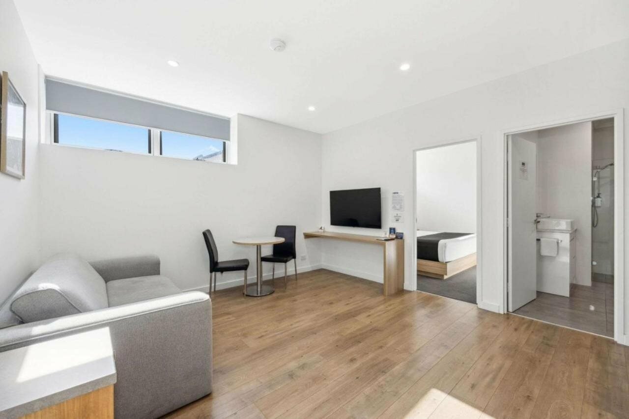 Фото Comfort Inn Regal Park, North Adelaide