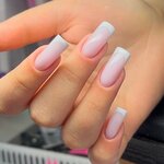 Enjoy Nails (ulitsa Kommuny, 8) ، صالون تجميل