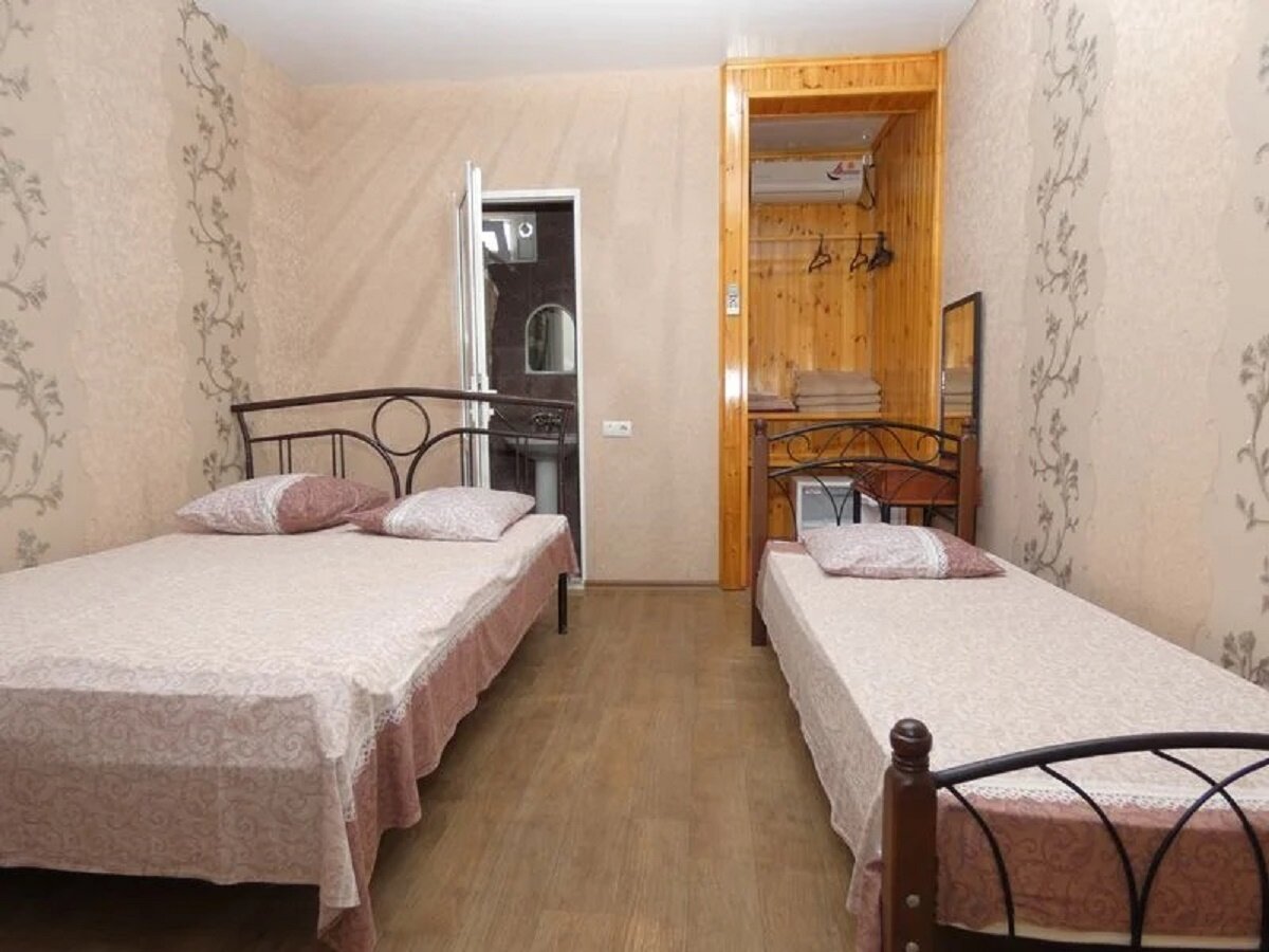 Фото Гостевой дом Адам