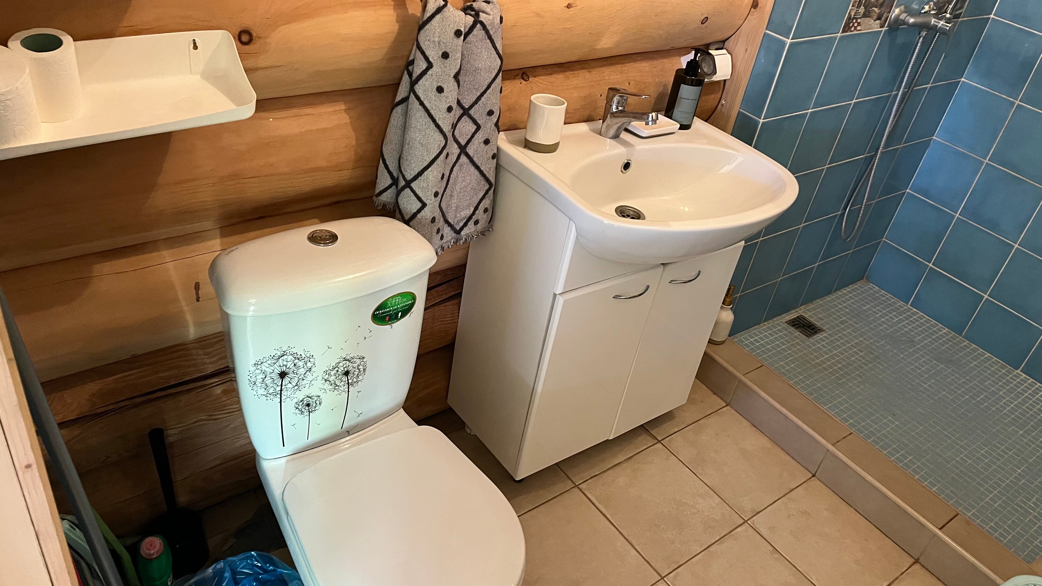 Фото Дом-баня из кедра и лиственницы