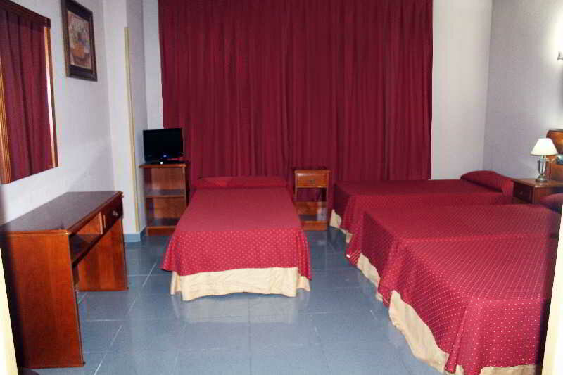 Фото Hotel Valdemoro