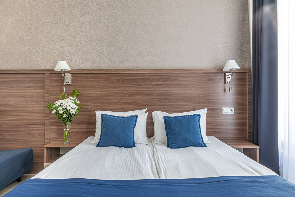 Фото Династия