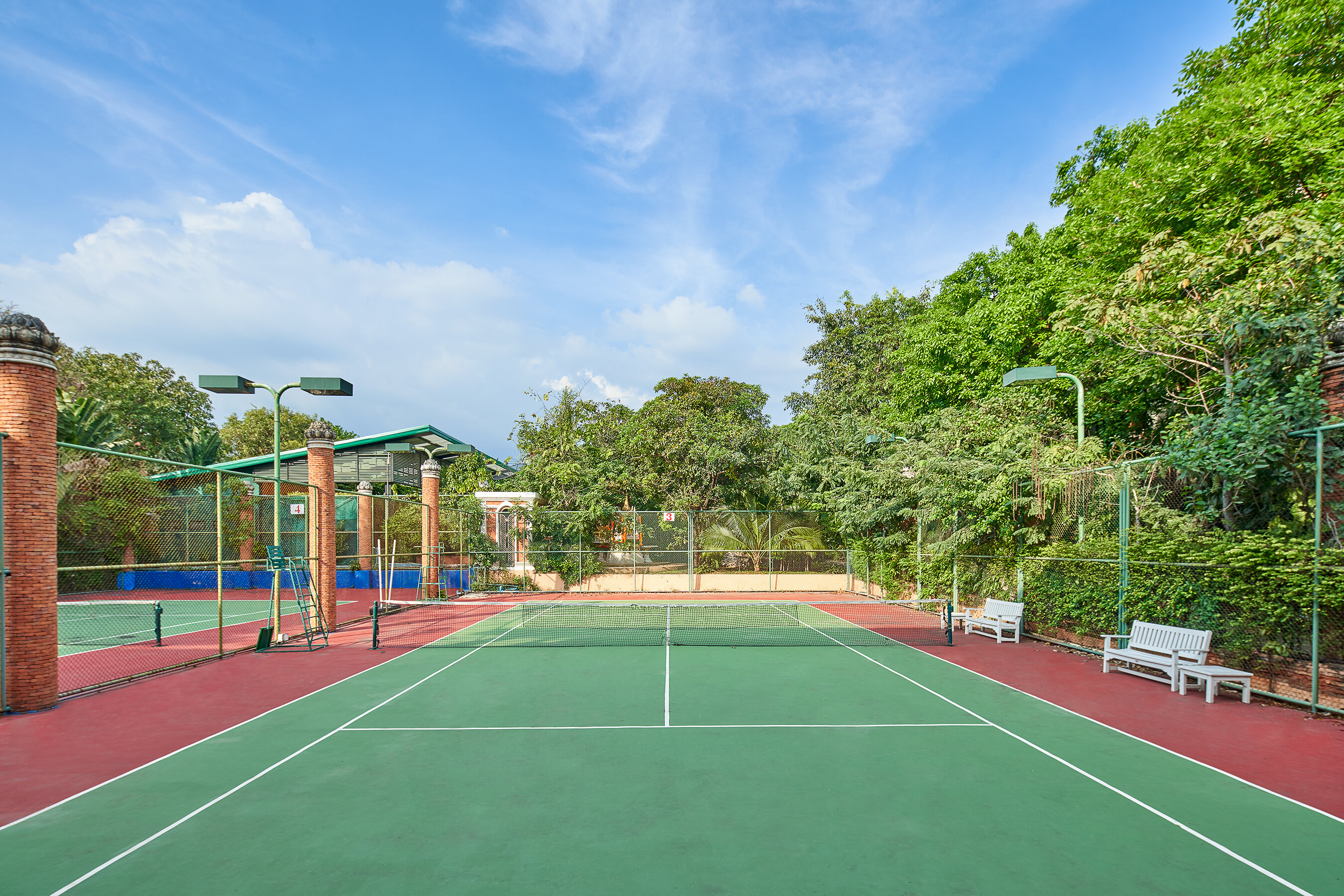 Фото Floral Hotel · Dolphin Circle Pattaya